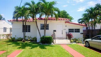 3134 SW 25th Ter in Miami, FL - Building Photo