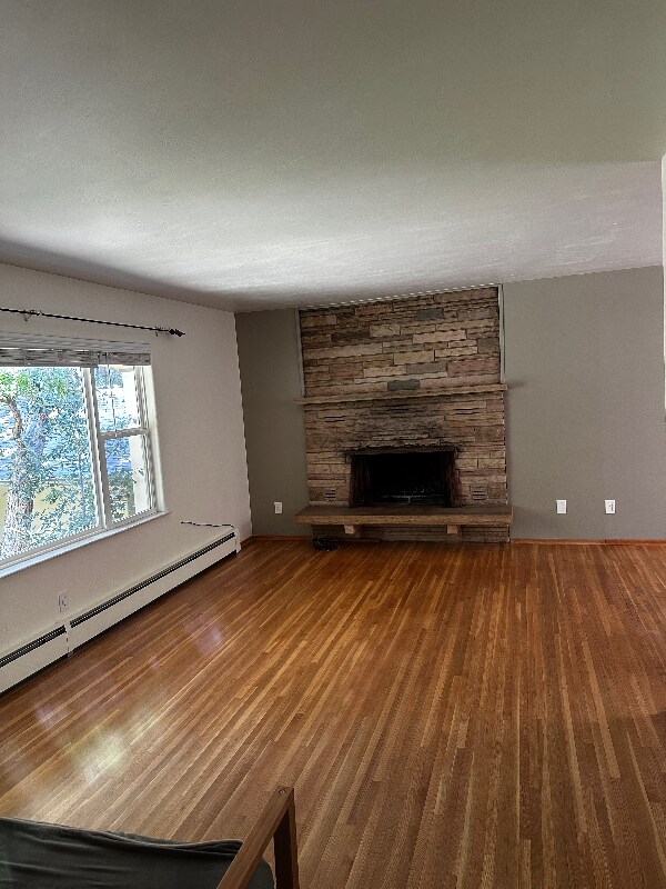 2052 Apple Valley Rd in Lyons, CO - Building Photo - Building Photo
