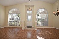 13423 Falcon Pointe Dr in Orlando, FL - Foto de edificio - Building Photo