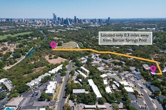 2204 Trailside Dr in Austin, TX - Building Photo - Building Photo