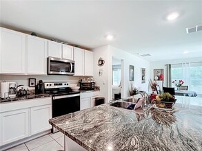 7161 SW 135th Pl in Ocala, FL - Building Photo - Building Photo