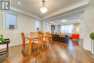 294 Valermo Dr in Toronto, ON - Building Photo - Building Photo