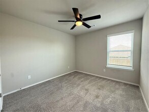 877 Fairlane St in Fayetteville, AR - Building Photo - Building Photo