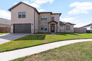 7309 Longitude Ct in Corpus Christi, TX - Building Photo