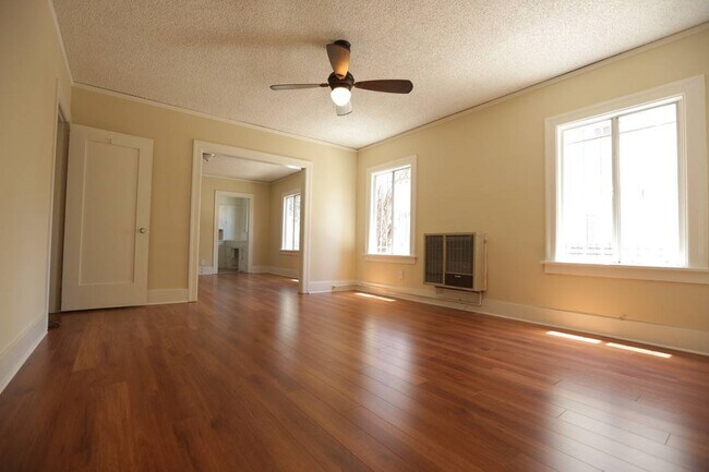116 N Catalina St, Unit 116