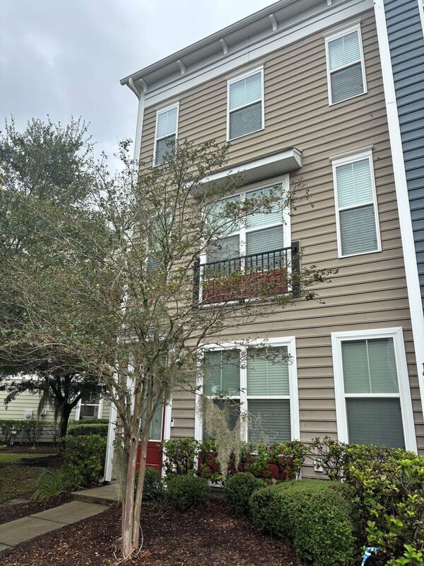 property at 1559 Bluewater Way