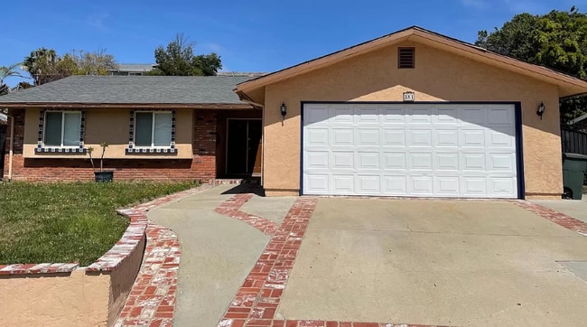 381 E Emerson St in Chula Vista, CA - Building Photo - Building Photo