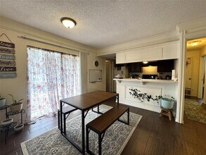 2900 Lovell Dr in Austin, TX - Building Photo - Building Photo