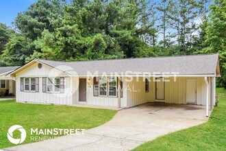 2830 Foxlair Trail in College Park, GA - Building Photo - Building Photo