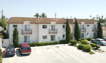 Casa Ramona in San Diego, CA - Building Photo - Building Photo