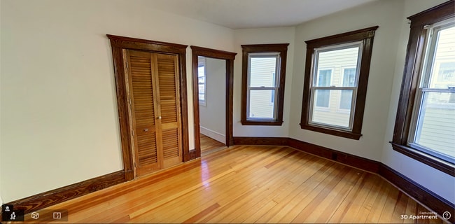 101 Heath St, Unit 2 in Somerville, MA - Building Photo - Building Photo
