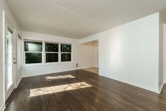 902 Grove St-Unit -902 in Vancouver, WA - Building Photo - Building Photo