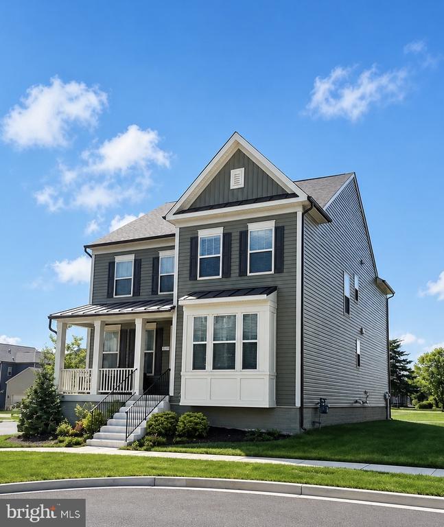 property at 1717 Evansberry Dr