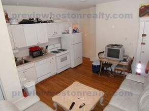 141 Chiswick Rd-Unit -3MC in Boston, MA - Building Photo - Building Photo