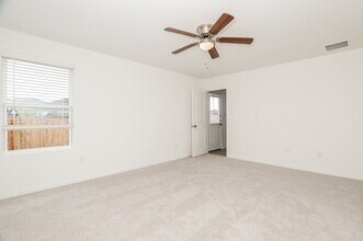 2218 Croaker Crk in San Antonio, TX - Building Photo - Building Photo