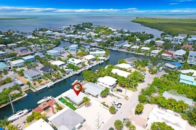 property at 125 Gardenia St