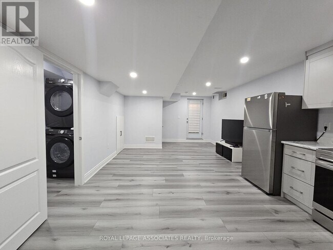 property at 131 Lloyd Sanderson Dr