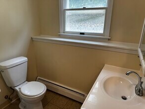 25 Briarwood Dr in Biddeford, ME - Building Photo - Building Photo