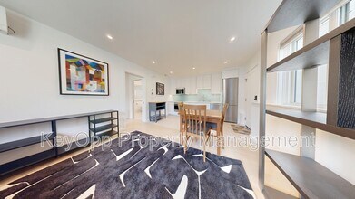 466 Country Club Dr in San Francisco, CA - Building Photo - Building Photo