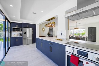 3255 Lakeview Blvd in Delray Beach, FL - Building Photo - Building Photo