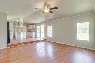 149 Valley Meadows Dr in Springtown, TX - Building Photo - Building Photo