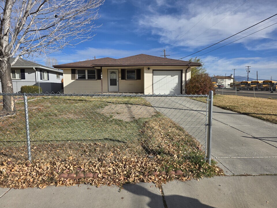 406 N 23rd St in Grand Junction, CO - Building Photo