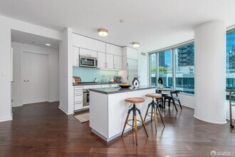 301 Main St in San Francisco, CA - Building Photo - Building Photo