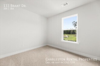 133 Brant Drive in Summerville, SC - Building Photo - Building Photo