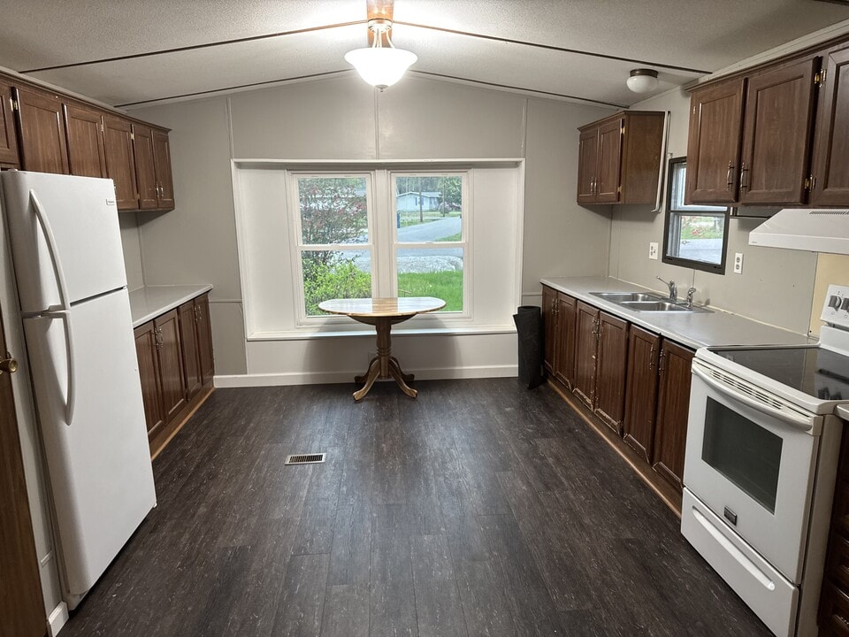 3414 Cook St in Paducah, KY - Building Photo