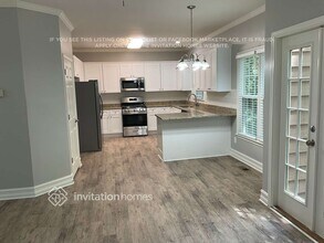 3618 Broken Arrow Dr in Woodstock, GA - Foto de edificio - Building Photo