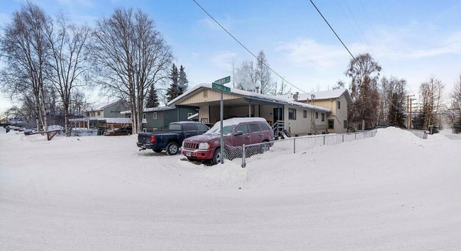 property at 1209 Ramona St