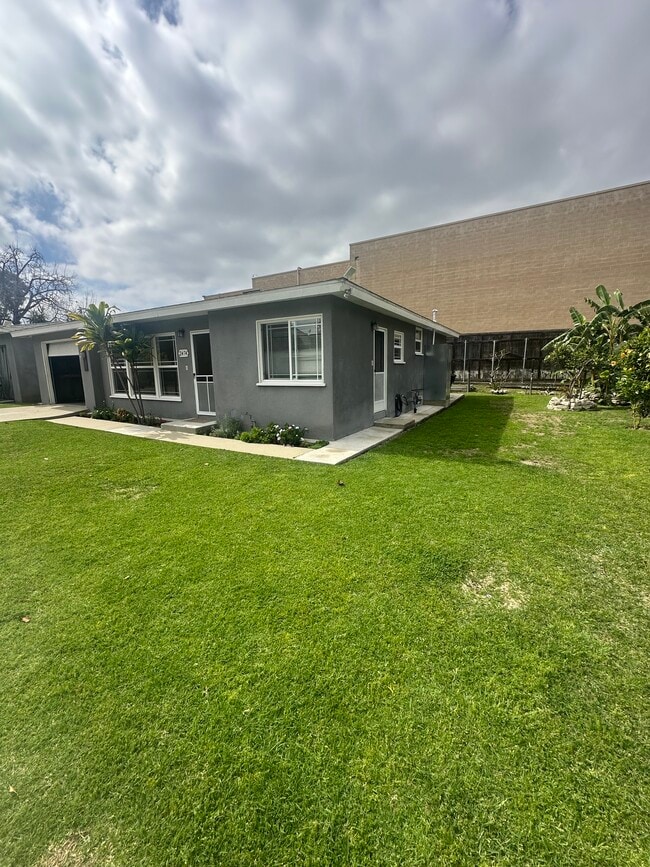 2474 255th St in Lomita, CA - Building Photo - Building Photo