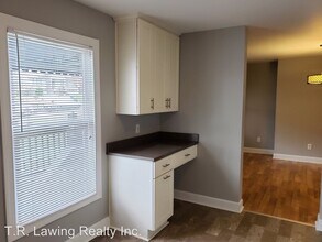 707 Grandin Rd in Charlotte, NC - Building Photo - Building Photo