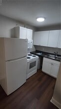 1510 Wilson Rd in Norfolk, VA - Foto de edificio - Building Photo