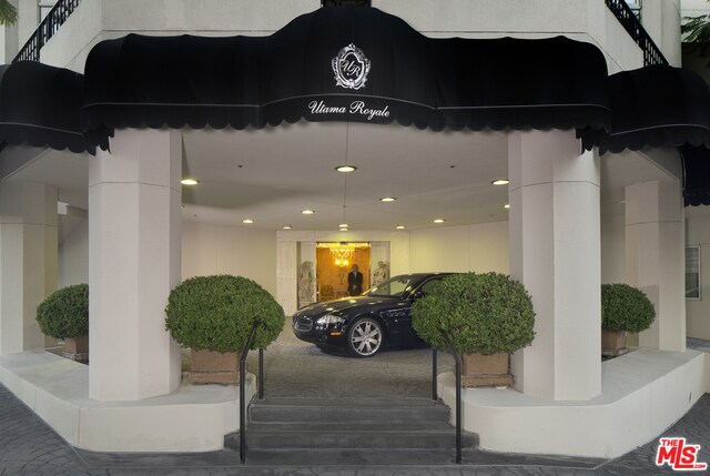 10351 Wilshire Blvd-Unit -203 in Los Angeles, CA - Building Photo - Building Photo