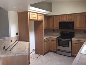 9250 River Run Dr in Kingman, AZ - Building Photo - Building Photo