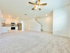 334 Cadberry Pl in St. Cloud, FL - Building Photo - Building Photo