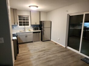 1284 Scripps Ct SW in Marietta, GA - Building Photo - Building Photo