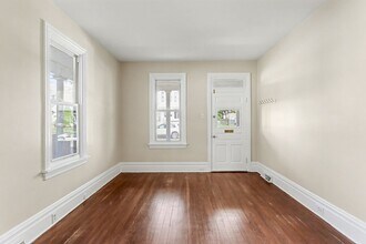 128 S 18th St in Camp Hill, PA - Building Photo - Building Photo