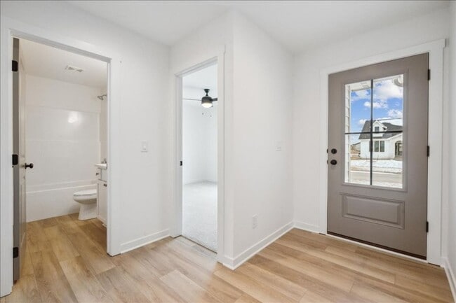 4604 NW 17th St in Ankeny, IA - Building Photo - Building Photo