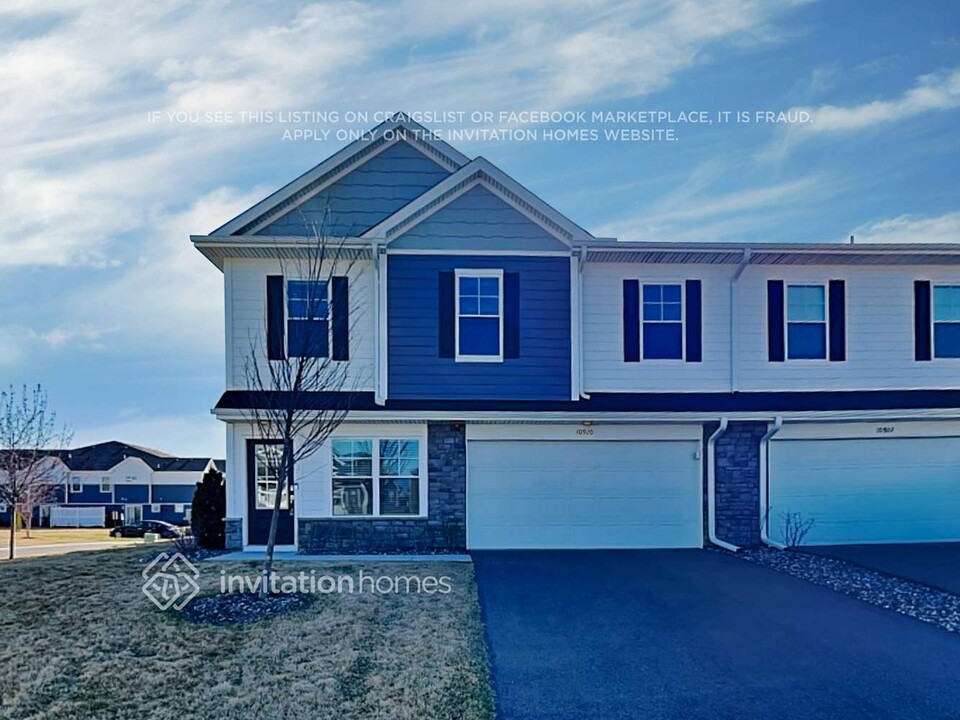 10920 Glacier Ln N in Maple Grove, MN - Building Photo