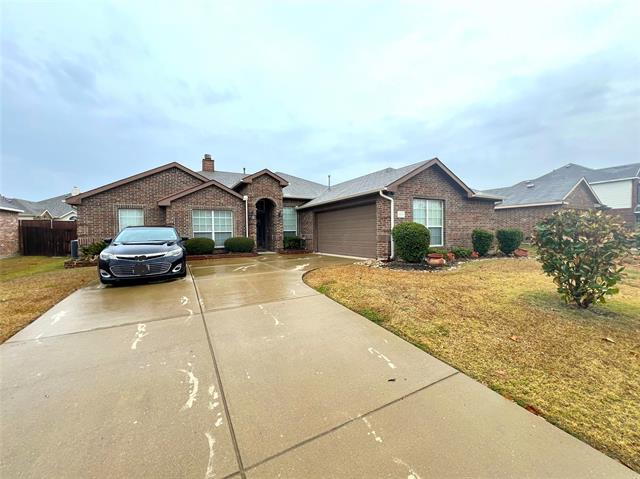 2004 Cardinal Dr in Forney, TX - Building Photo