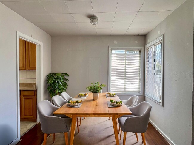 249 Harrison Ave in Redwood City, CA - Building Photo - Building Photo