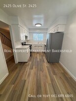 2425 Olive St in Bakersfield, CA - Building Photo