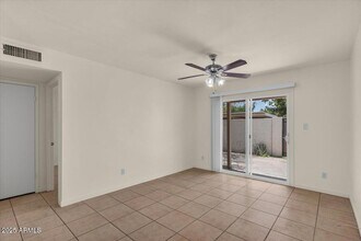 7842 E Rovey Ave in Scottsdale, AZ - Building Photo - Building Photo