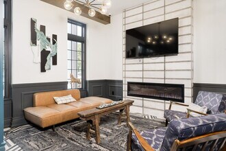 Waters House Apartments in Grand Rapids, MI - Building Photo - Building Photo