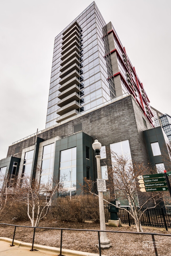 property at 1841 S Calumet Ave