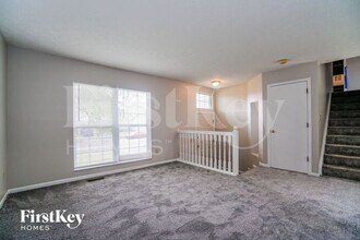 851 Spivey Ln in Galloway, OH - Building Photo - Building Photo
