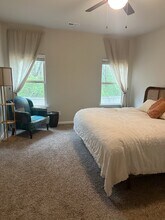 245 Dinner Tree Sq in Huntsville, AL - Building Photo - Building Photo