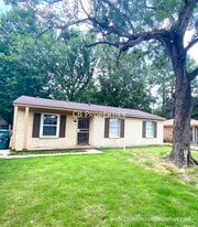 4460 Pine Ridge Cove